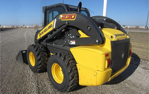 Chargeuse compacte à 4 roues directrices - L230  - New Holland Construction
