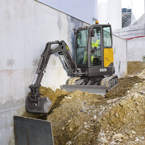 Pelle mini - ECR25D - Volvo Construction Equipment Germany GmbH - sur chenilles / compacte / à faible consommation de carburant