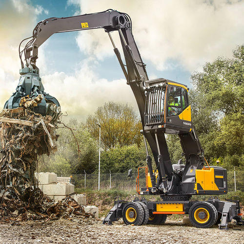 Pelle intermédiaire - EW240E MH - Volvo Construction Equipment Germany GmbH - à roues / pivotante / pour chantier