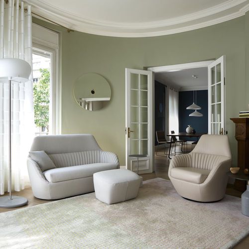 Canapé compact - AMÉDÉE - CINNA - contemporain / en cuir / en mousse de polyuréthane