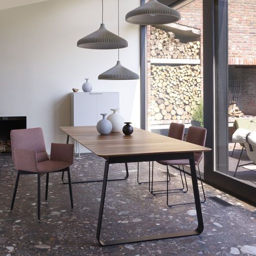 Table à manger contemporaine - VILNA - CINNA - en chêne / en noyer / en bois massif