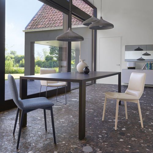 Chaise contemporaine - BEND - CINNA - d'intérieur / en tissu / en hêtre