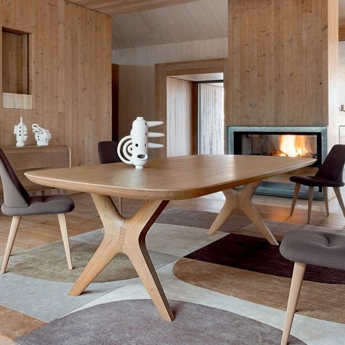 Table à manger contemporaine - WHISPER - ROCHE BOBOIS - en placage de bois / en MDF / avec piètement en chêne