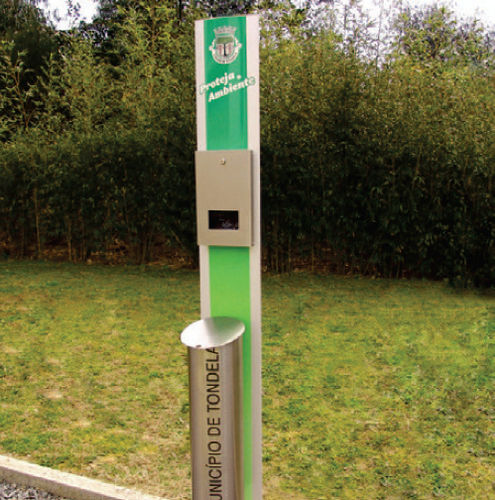 Poubelle canine - CANINO - EUROBOLLARD - en métal / avec distributeur de sacs / contemporaine