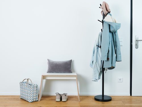Tabouret design minimaliste - Tojo stubenhocker - Tojo - en hêtre / en HPL / à usage domestique