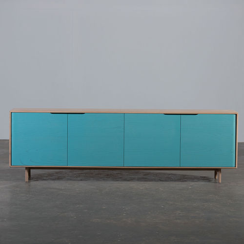 Buffet contemporain - INVITO - Artisan Solid Wood Furniture - en chêne / en noyer / en bois massif