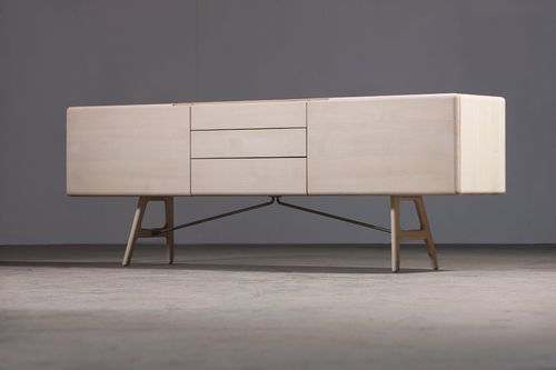 Buffet sur pieds hauts - TESA - Artisan Solid Wood Furniture - contemporain / en chêne / en noyer