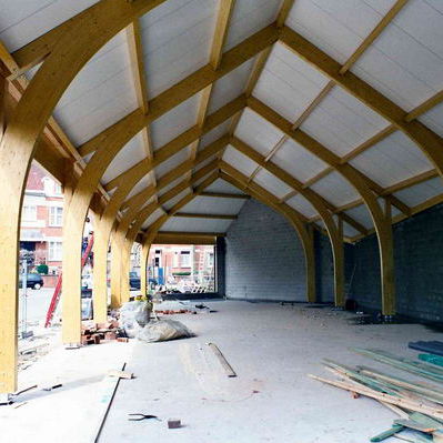 Portique en bois lamellé-collé - AND MOTOR NIVELLES	 - Artbois SA
