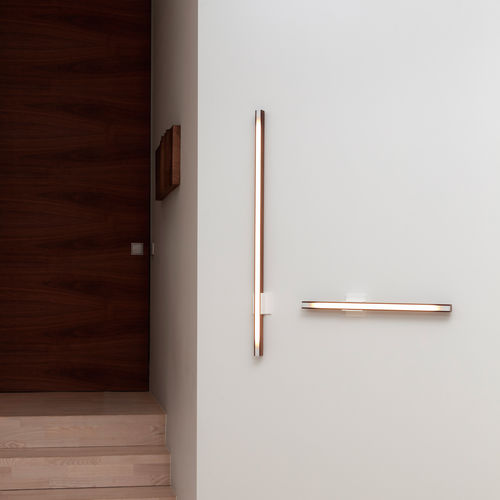 Applique murale contemporaine - LED28 - Tunto - d'intérieur / en bois / linéaire