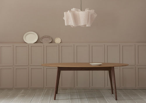 Table contemporaine - HARPER - PINCH - en bois / ronde