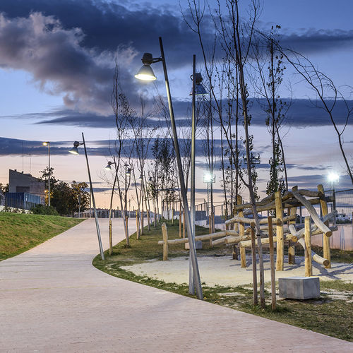 Lampadaire urbain - TANGO - CARANDINI - contemporain / en aluminium / à LED