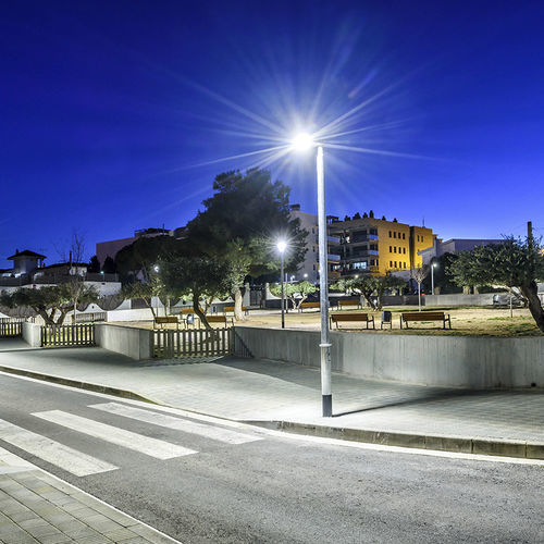 Lampadaire urbain - URBALITE - CARANDINI - contemporain / en aluminium / à LED