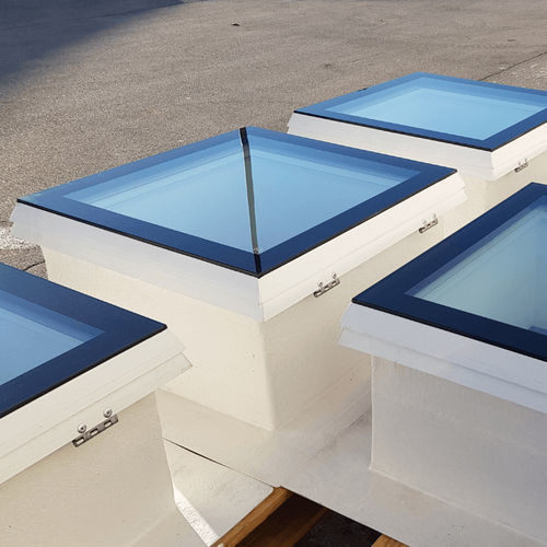 Lanterneau pour toiture - SKYGLASS - Akripol d.o.o. - pour toit-terrasse / pour ventilation / électrique