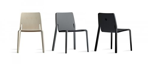 Chaise contemporaine - LAYER - mitab - d'intérieur / en bois / empilable