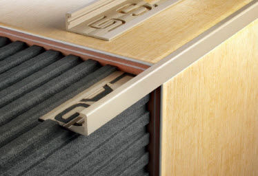 Profilé de finition en PVC - 0360xx - SALAG - pour carrelage / pour angle extérieur / en L