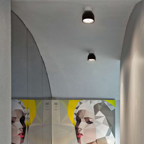 Plafonnier contemporain - WAN  - FLOS - en anneaux / face en verre trempé / en aluminium