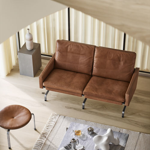 Canapé contemporain - PK31™ - Fritz Hansen - en cuir / avec accoudoirs / marron