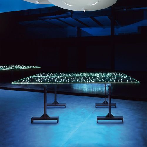 Table contemporaine - LED Table - INGO MAURER - en verre / en métal / avec piètement en métal