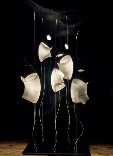 Lampe sur pied - MAHBRUKY - INGO MAURER - en métal / en silicone / en papier