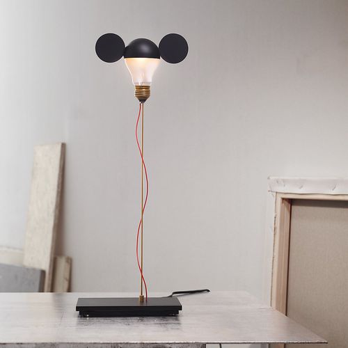 Lampe de table - I RICCHI POVERI - TOTO - INGO MAURER - en laiton / en acier / design original