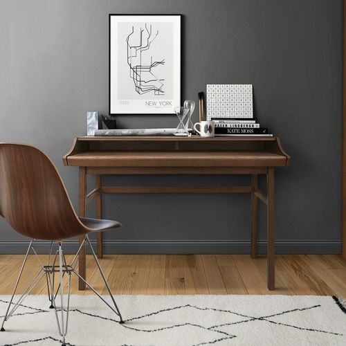 Bureau contemporain - CARTERET - Woodman Ltd. - en noyer / avec étagère