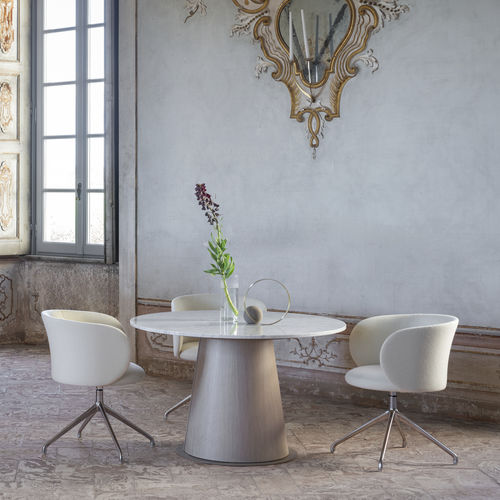 Table contemporaine - DUOMO - IOC project partners - en chêne / en métal / en marbre