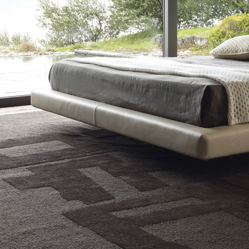 Tapis contemporain - GESTO CONTROLLATO - desiree divani - géométrique / uni / en laine de Nouvelle Zélande