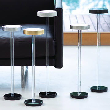 Table d'appoint contemporaine - LIBERO - B.M.B. snc - Spiegel - en bois laqué / avec piètement en bois laqué / ronde