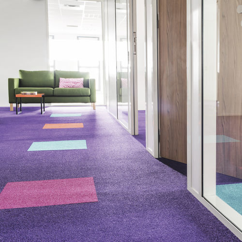 Moquette en dalles - BOLÉRO - Balsan - tuftée / en polyamide / en velours