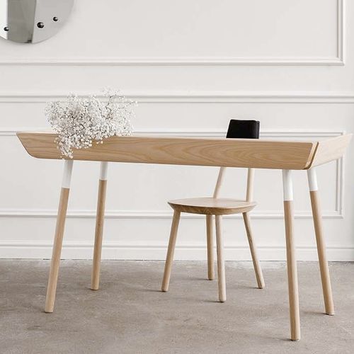Bureau sur pied - MWD - EMKO - contemporain / en bois / droit