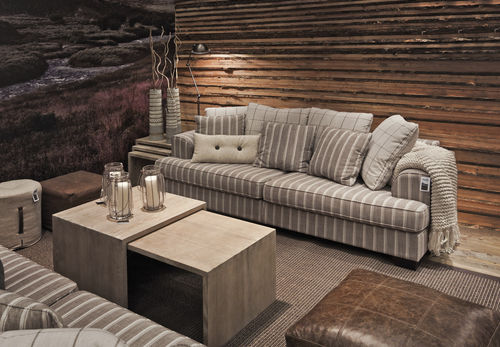 Canapé contemporain - FRANKLIN - Furninova AB - en tissu / beige / 3 places