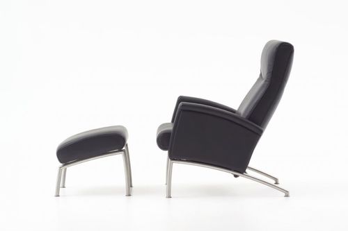 Fauteuil contemporain - FLY - Nielaus Møbler ApS - en tissu / avec repose-pieds / à dossier inclinable