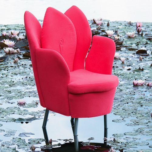 Fauteuil design original - morning dew - bruehl - en tissu / en cuir / en bois