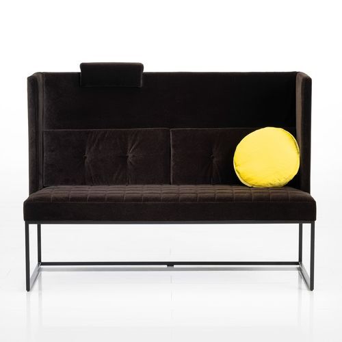 Banquette contemporaine - belami - bruehl - en tissu / avec piètement en métal chromé / avec piètement en acier à revêtement par poudre
