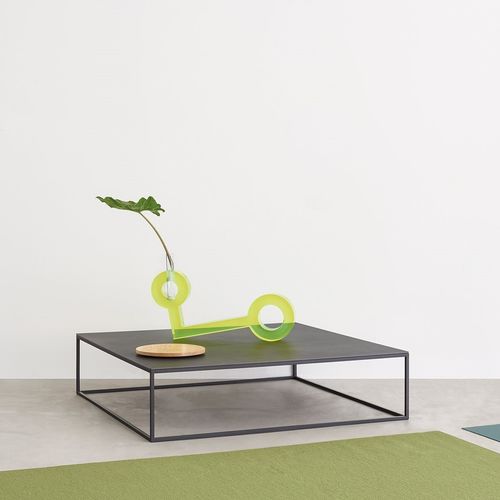 Table basse contemporaine - HELSINKI 15 - DESALTO spa - en verre / en céramique / avec piètement en acier