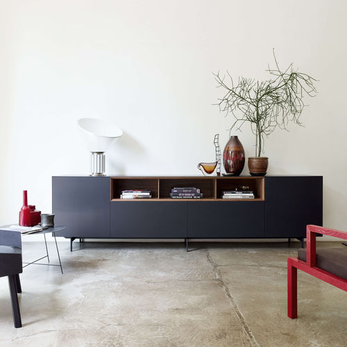 Buffet contemporain - NEX - Piure GmbH - en bois / avec étagère / gris