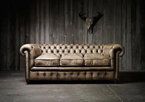 Canapé chesterfield - WILLIAM BLAKE - Fleming & Howland - en cuir / marron / 3 places