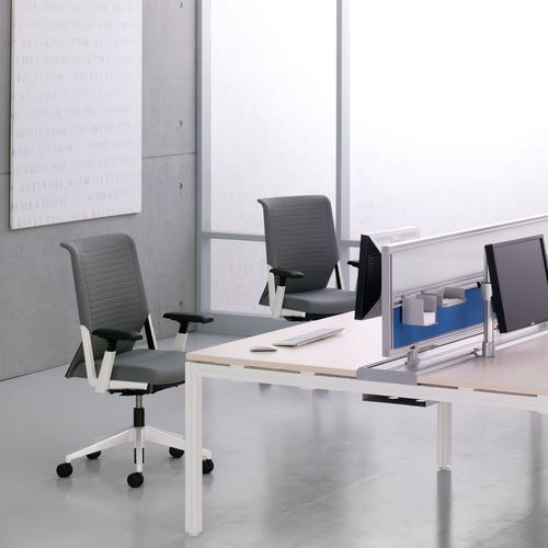 Chaise de bureau design - COMFORTO 59 - Haworth Europe - d'intérieur / en résille / avec piètement en métal
