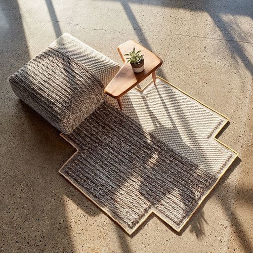 Tapis contemporain - MANGAS SPACE - Haworth Europe - uni / rectangulaire / beige