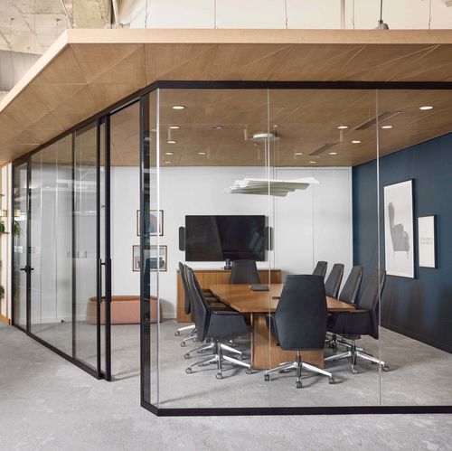 Système de cloison amovible - 1-1/8&rdquo; PLATFORM 4SPACE - Haworth Europe - modulaire / vitré / en aluminium
