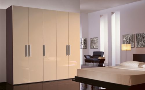 Armoire contemporaine - ISONE - Rüttimann AG - en verre / en verre laqué / à portes battantes
