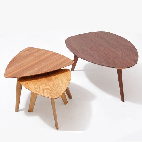 Table basse contemporaine - FINN - sixay furniture - en chêne / en noyer / en bois massif
