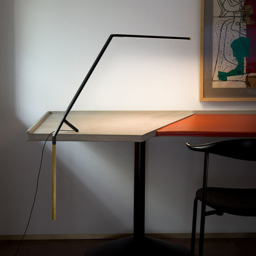 Lampe de table - BIRD - NEMO - en laiton / en aluminium extrudé / en verre