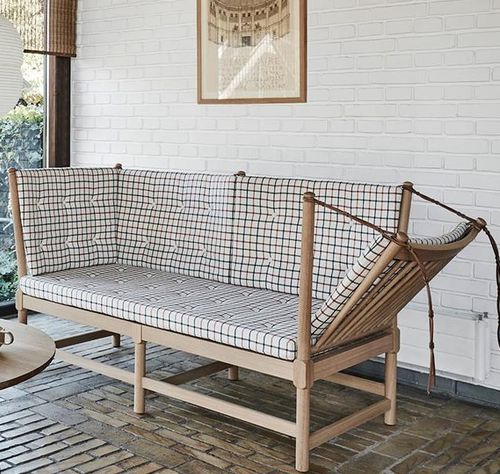 Canapé design scandinave - THE SPOKE-BACK - Fredericia Furniture - en tissu / en cuir / avec accoudoirs
