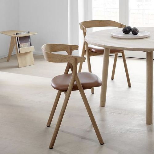 Chaise de salle à manger contemporaine - YKSI - Fredericia Furniture - d'intérieur / en cuir / en chêne