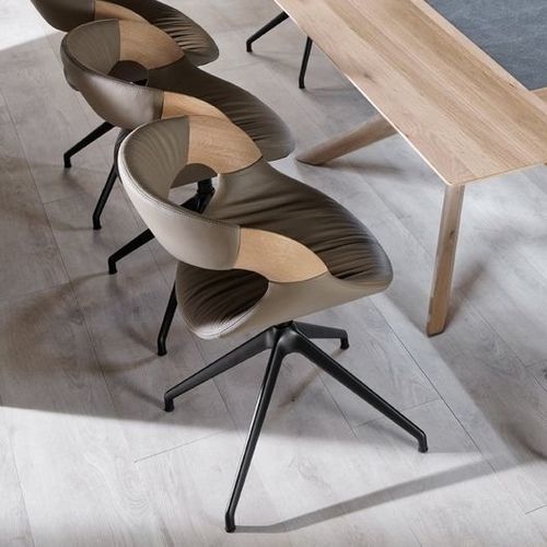 Chaise de salle à manger contemporaine - V-Alpin - Voglauer Möbelwerk Gschwandtner & Zwilling GmbH & Co. KG - d'intérieur / en tissu / en cuir