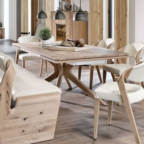 Table à manger contemporaine - V-Alpin - Voglauer Möbelwerk Gschwandtner & Zwilling GmbH & Co. KG - en chêne / avec piètement en chêne / rectangulaire