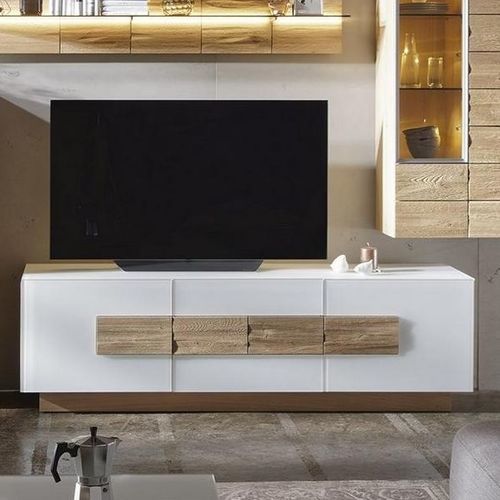 Meuble TV contemporain - V-Montana  - Voglauer Möbelwerk Gschwandtner & Zwilling GmbH & Co. KG - lowboard / en chêne / en noyer