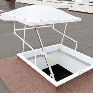 Trappe de désenfumage en verre - SKYMAX CE - SKYLUX - en PVC / dispositif d'évacuation des fumées et de la chaleur