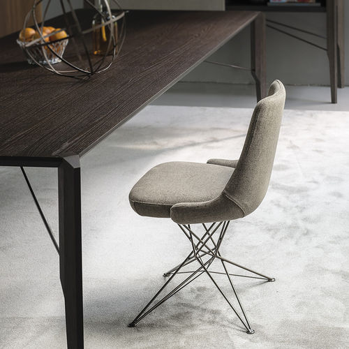 Chaise contemporaine - ATHENA - arketipo - d'intérieur / en tissu synthétique / avec piètement en métal